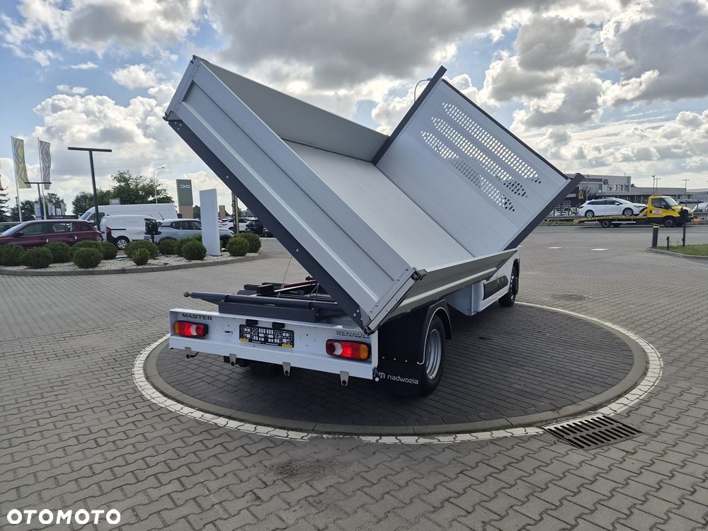 Renault Master Wywrotka na bliźniakach - 2