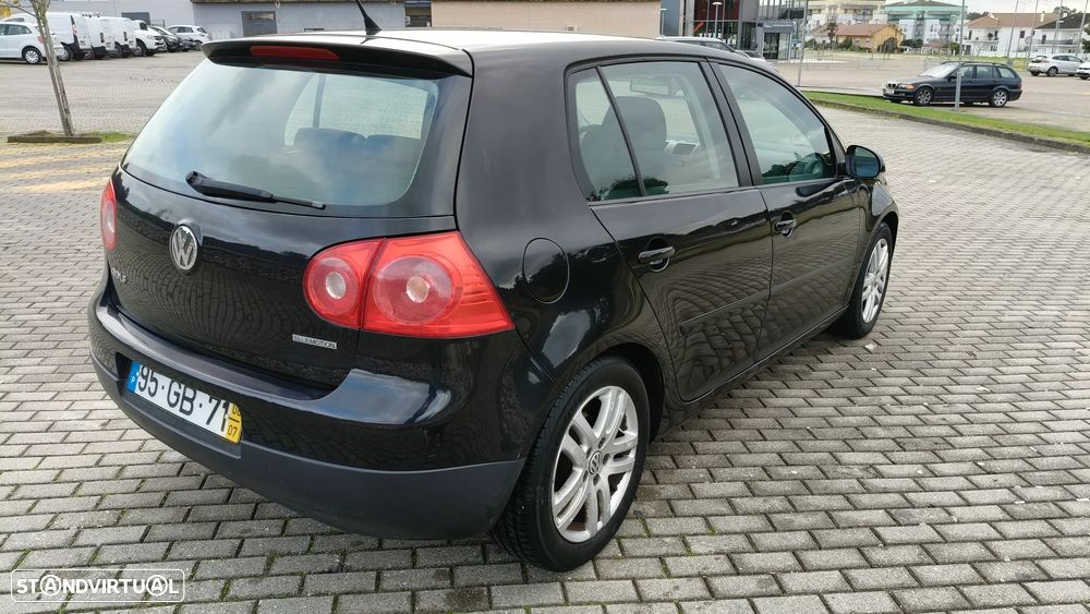 VW Golf 1.9 TDi BlueM. Confortline - 4