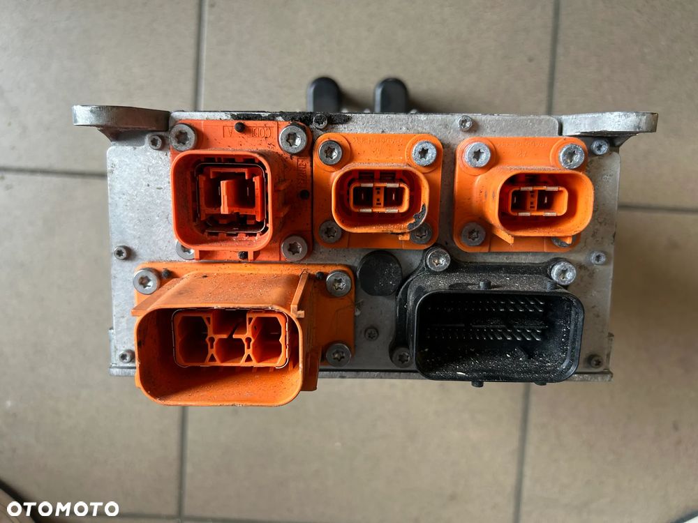 Ładowarka wysokiego napięcia VW 5QE915681B - 5