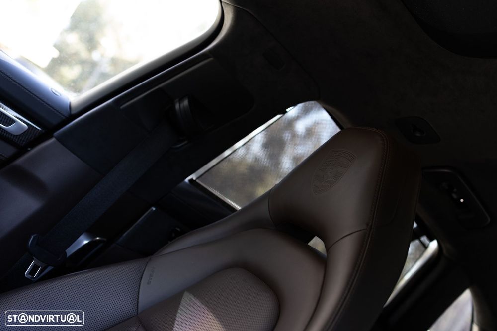 Porsche Panamera Sport Turismo 4 E-Hybrid - 26