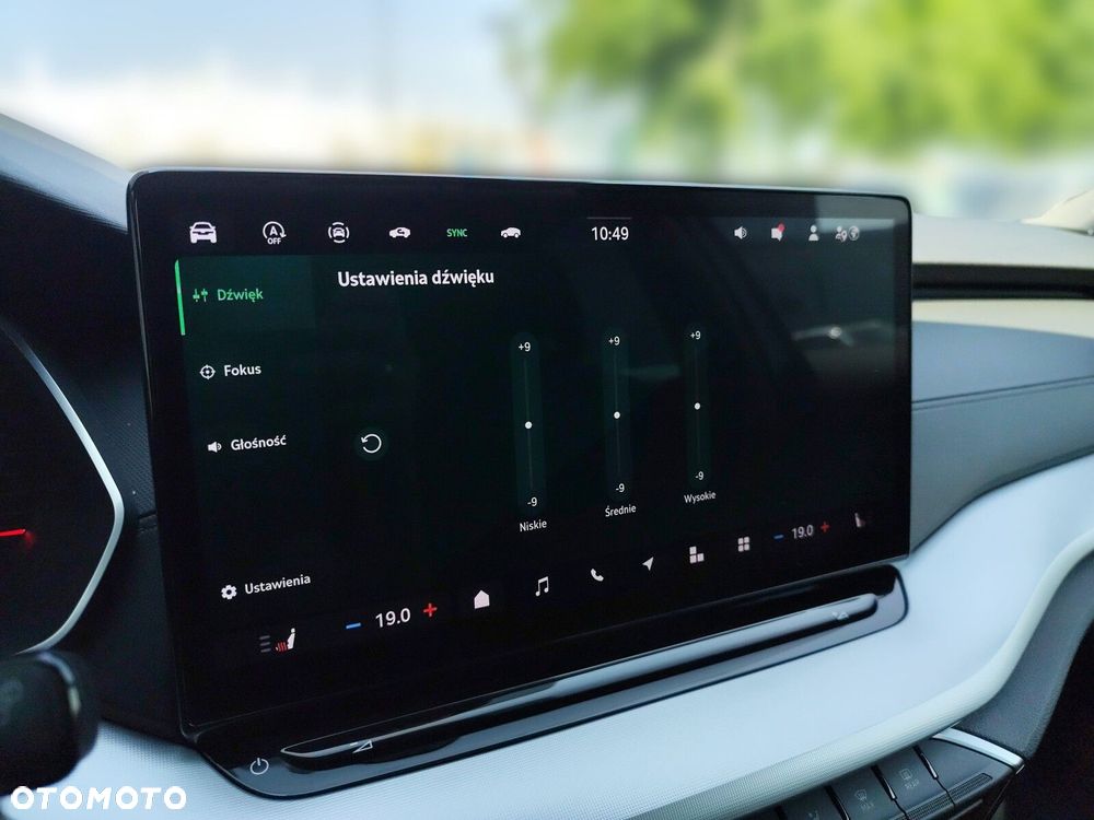 Skoda Octavia 1.5 TSI mHEV Selection DSG - 34
