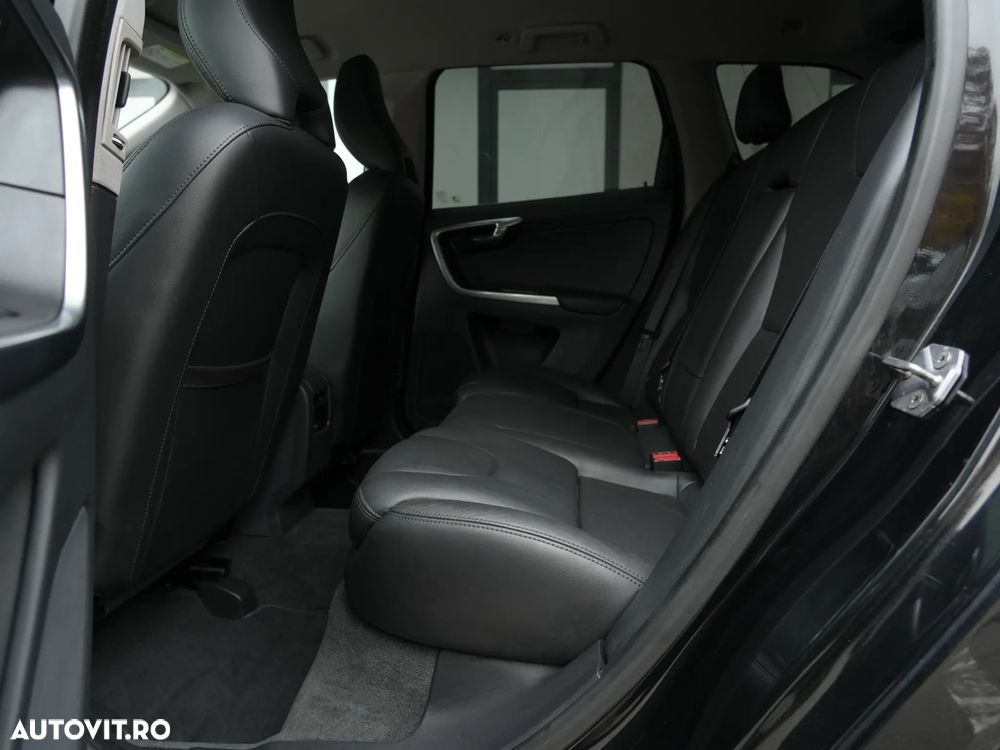 Volvo XC 60 D4 Geartronic Summum - 21