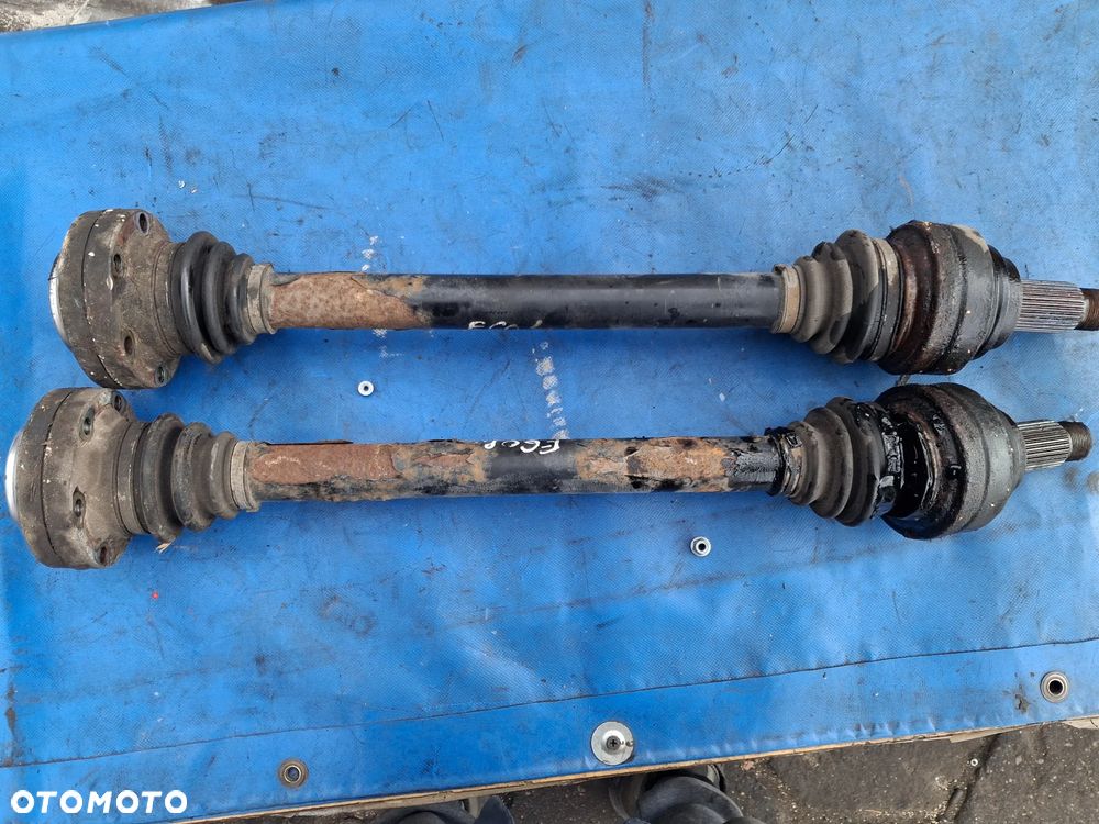 BMW E63 E60 E65 M54 M57 PÓŁOŚ lewa prawa tył tylna 7521133 - 1
