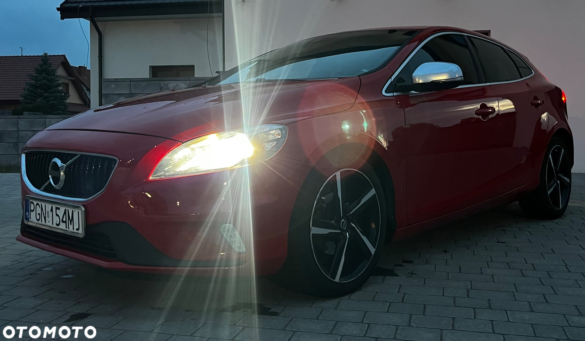 Volvo V40 D2 R Design - 3