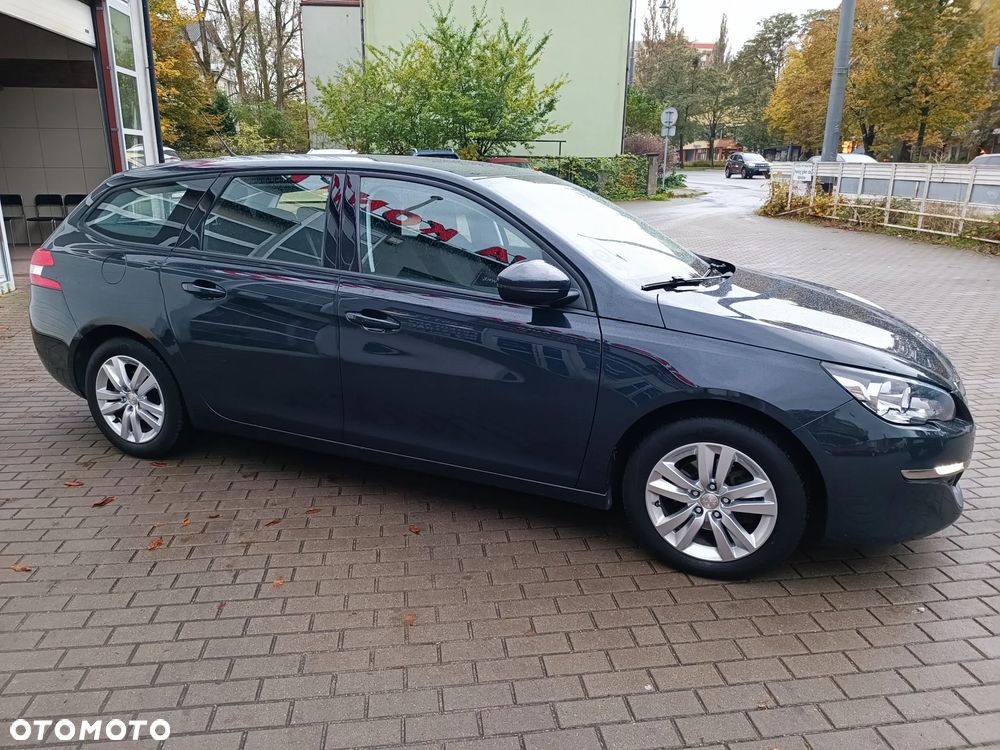 Peugeot 308 1.2 PureTech Active S&S EAT6 - 9