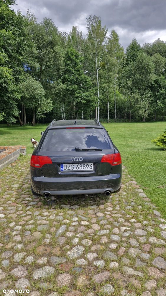 Audi A4 Avant - 4