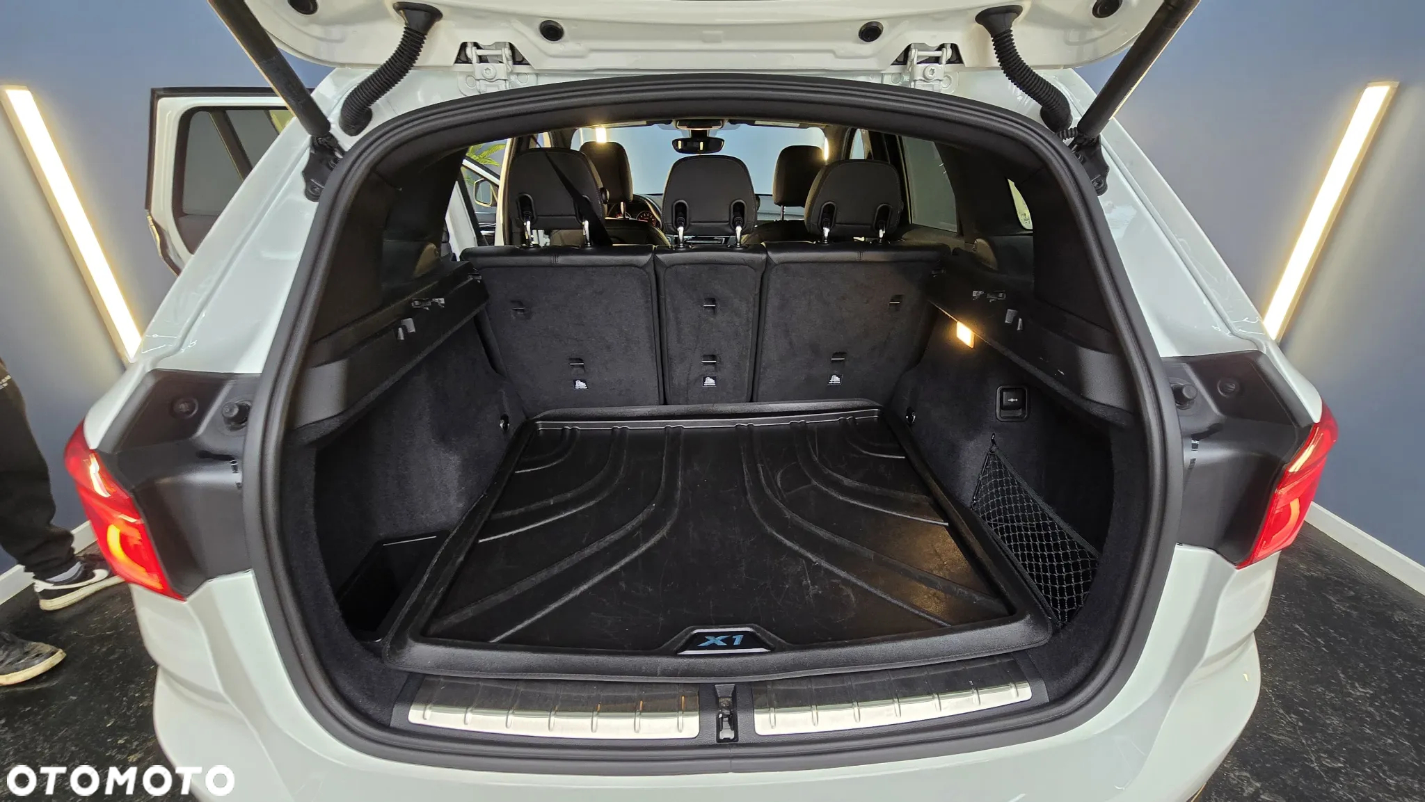 BMW X1 xDrive25i GPF xLine - 23