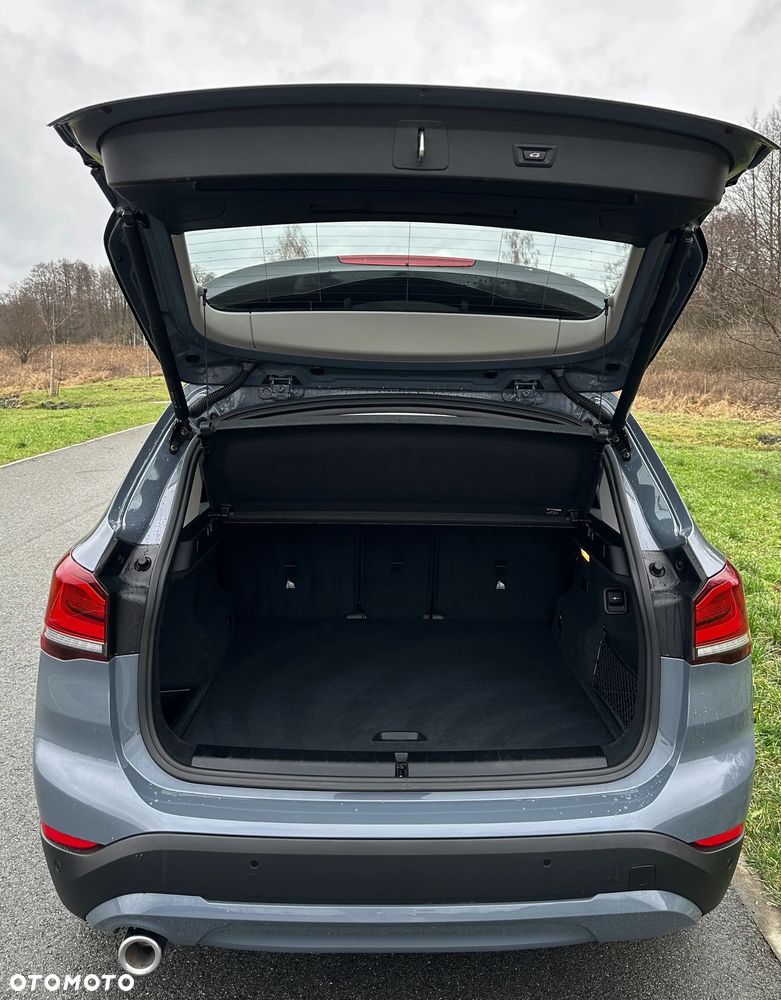 BMW X1 xDrive25e Sport Line - 18