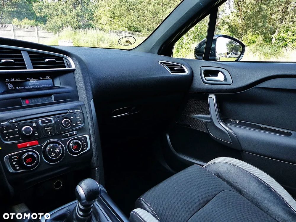 Citroën DS4 1.6 HDi SoChic - 34