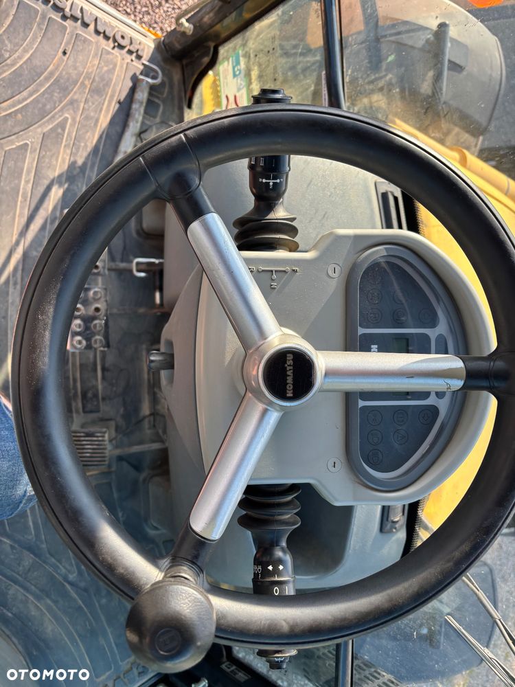 Komatsu WB97S-5EO 2015r 4x4x4 koparko ładowarka dżojstiki - 17