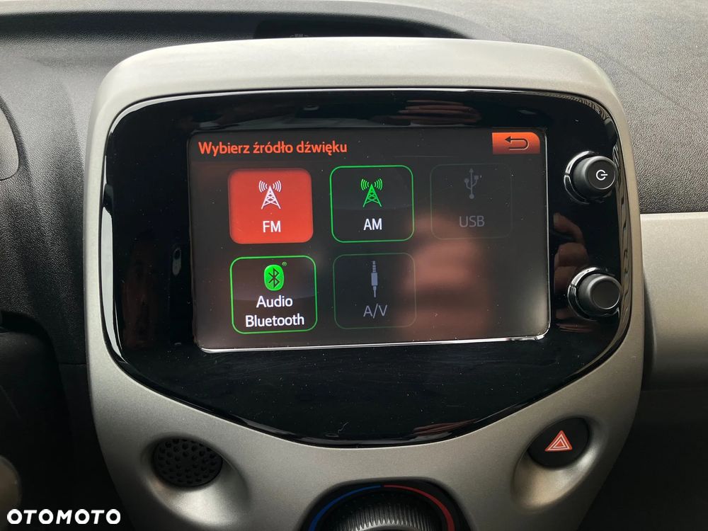 Toyota Aygo x-play - 27