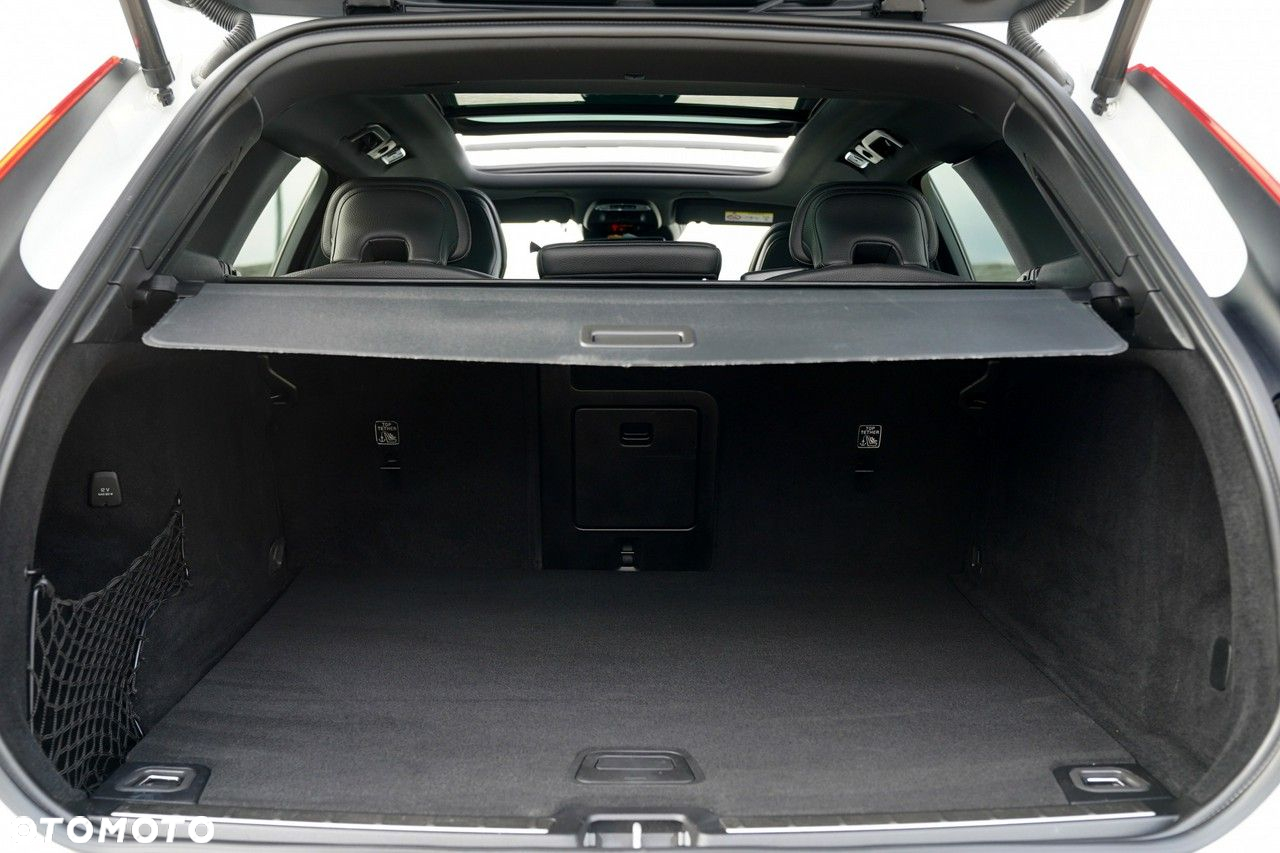 Volvo XC 60 D4 Inscription - 16