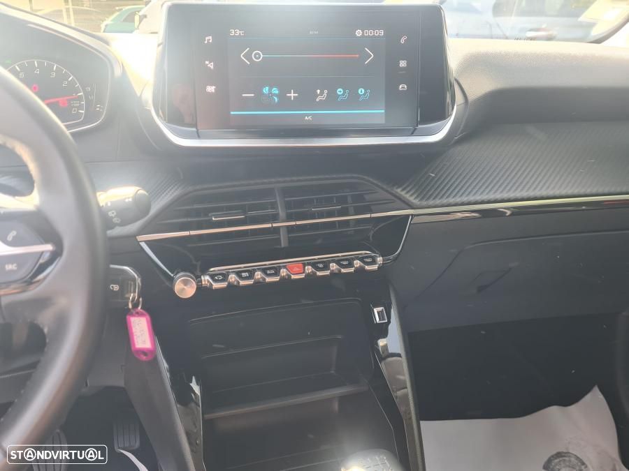 Peugeot 208 1.2 PureTech Allure Pack - 6