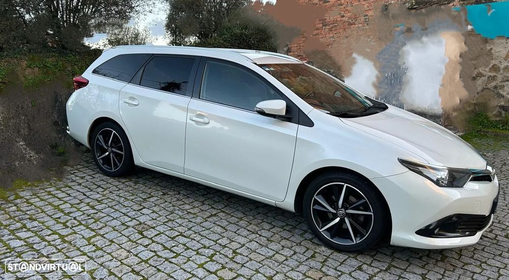 Toyota Auris Touring Sports 1.6 D-4D Comfort+Navi - 6
