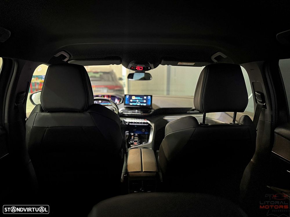 Peugeot 3008 1.2 PureTech Allure Pack EAT8 - 38