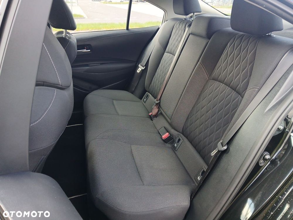 Toyota Corolla 1.8 Hybrid Comfort - 41