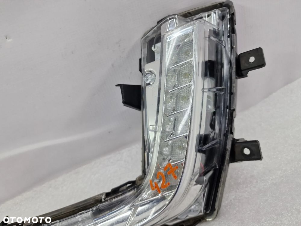 SUZUKI SWIFT MK7 V LIFT 13- LEWY HALOGEN / LED / DRL , NR STANLEY W1376E / STANLEY W1376 / STANLEY W1377J / STANLEY W1377 , NR AUKCJI LA427 - 7