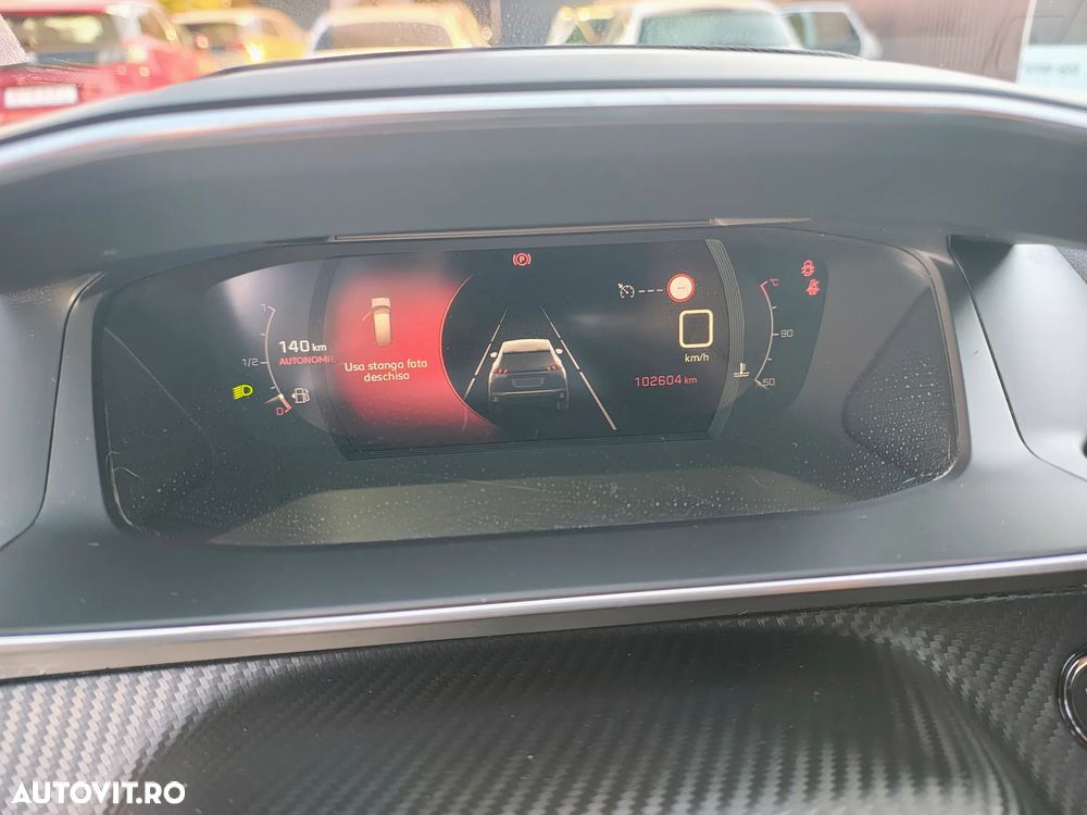 Peugeot 2008 PureTech 100 Stop&Start Allure Pack - 10