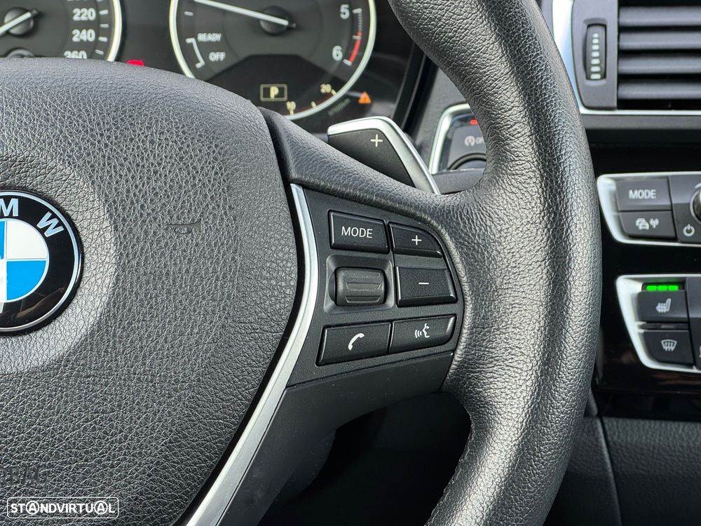 BMW 220 d Cabrio Line Luxury Auto - 27