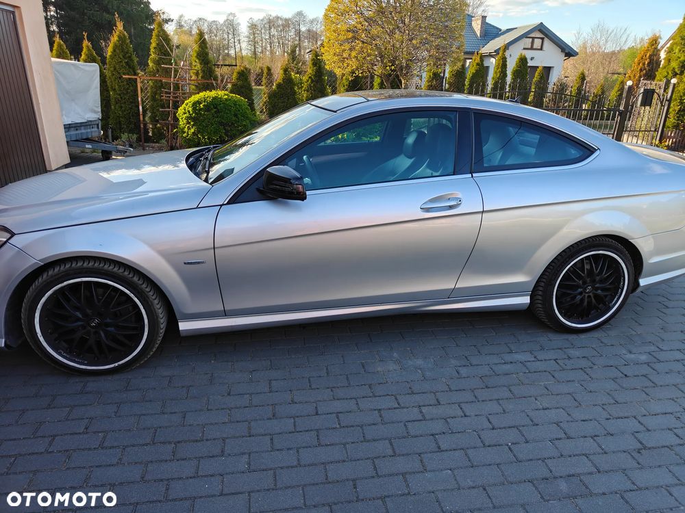 Mercedes-Benz Klasa C 250 (BlueEFFICIENCY) 7G-TRONIC - 1