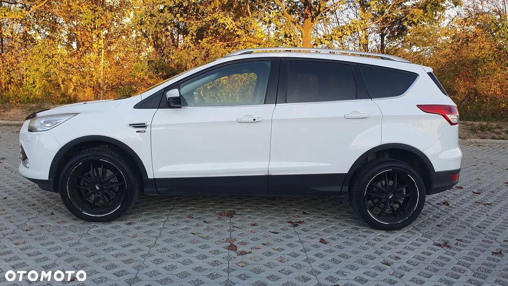 Ford Kuga - 21