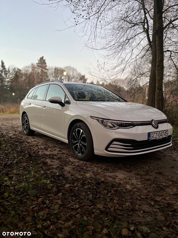 Volkswagen Golf VIII 2.0 TDI Life - 3