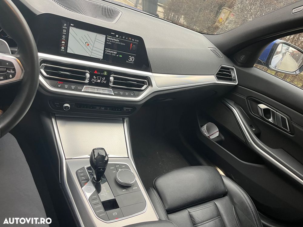 BMW Seria 3 330i AT M Sport - 7