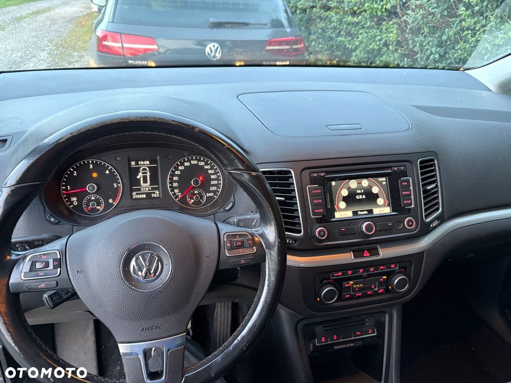 Volkswagen Sharan 2.0 TDI Highline - 11