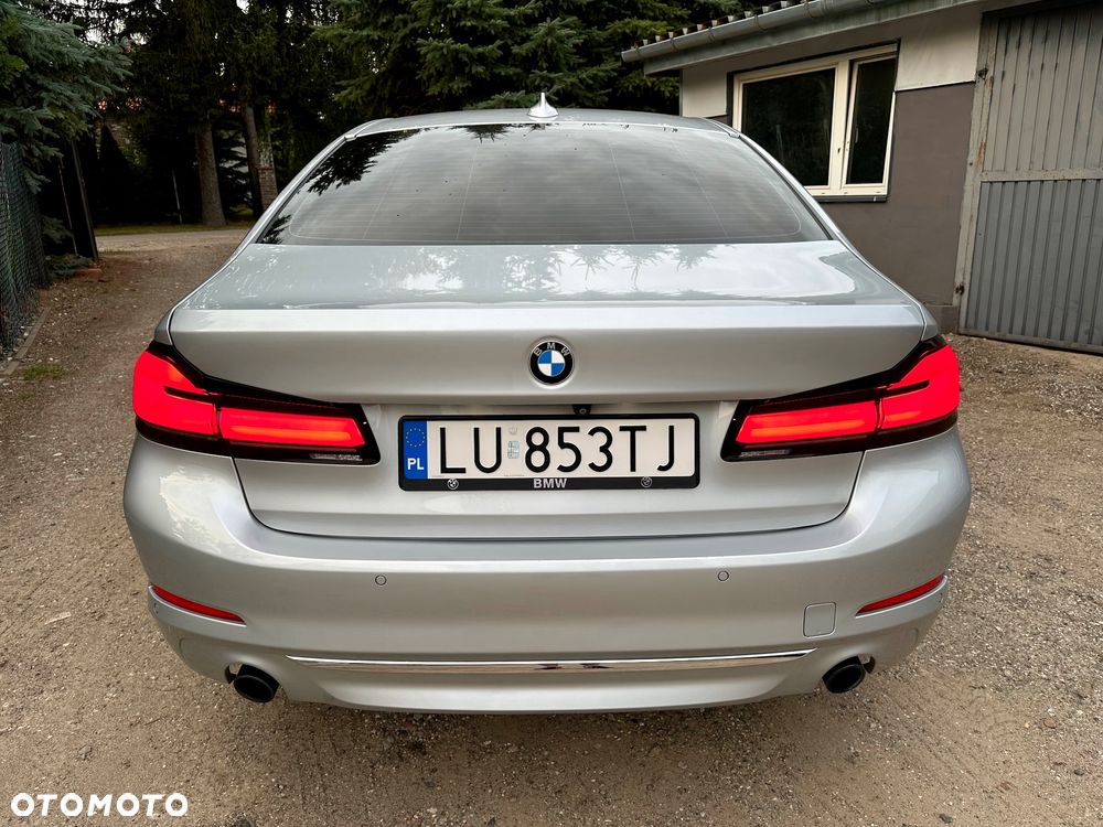 BMW Seria 5 530i xDrive GPF Sport Line sport - 6