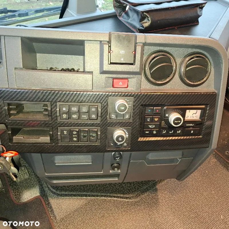Renault T520 - 23