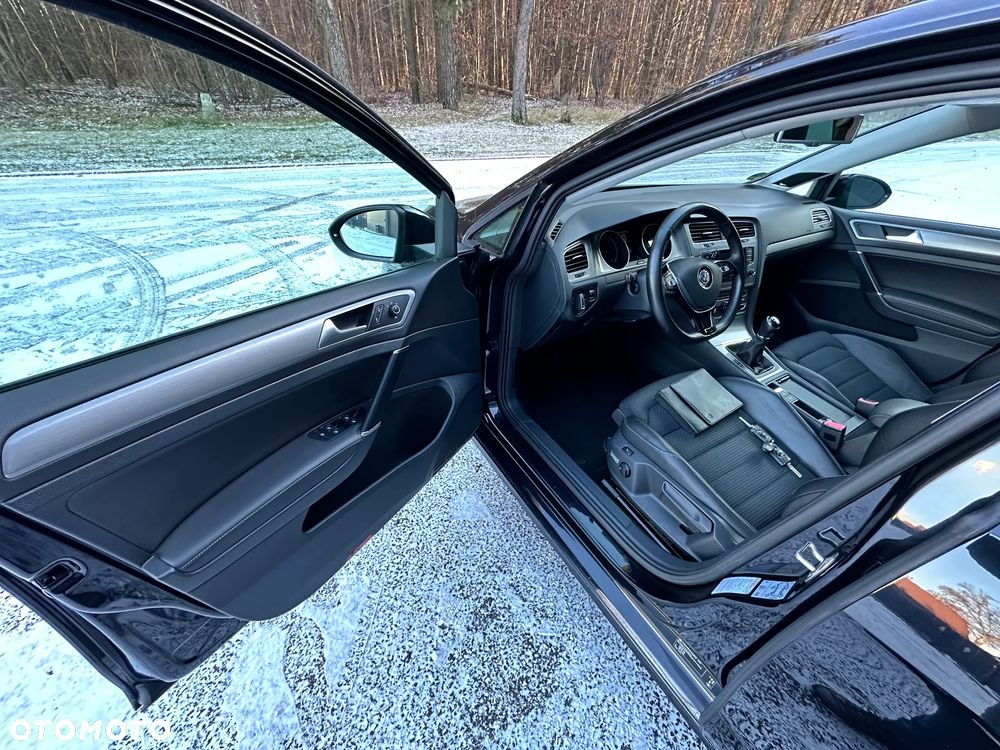 Volkswagen Golf 2.0 TDI (BlueMotion Technology) Comfortline - 16