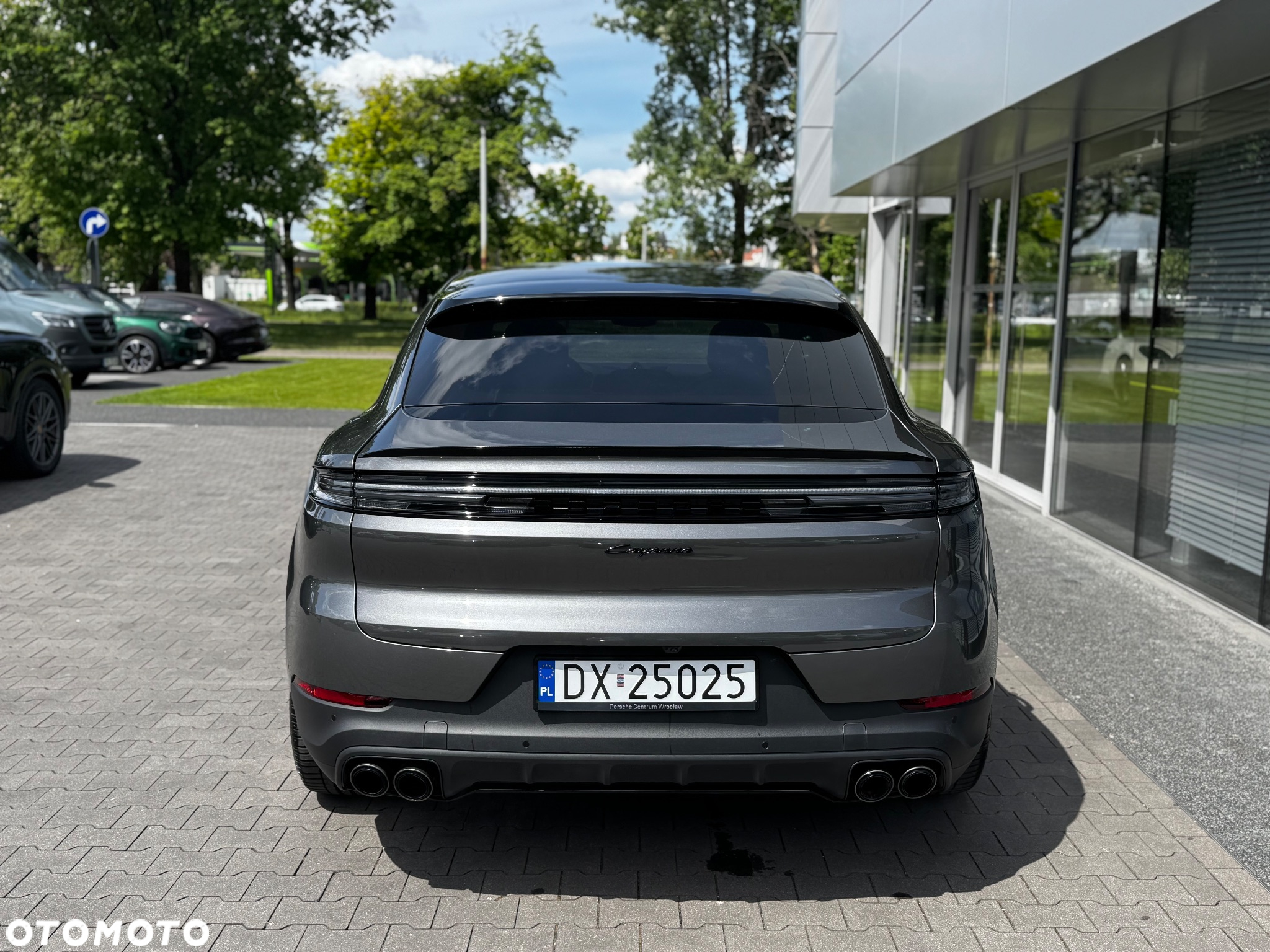 Porsche Cayenne Coupe E-Hybrid PHEV - 15