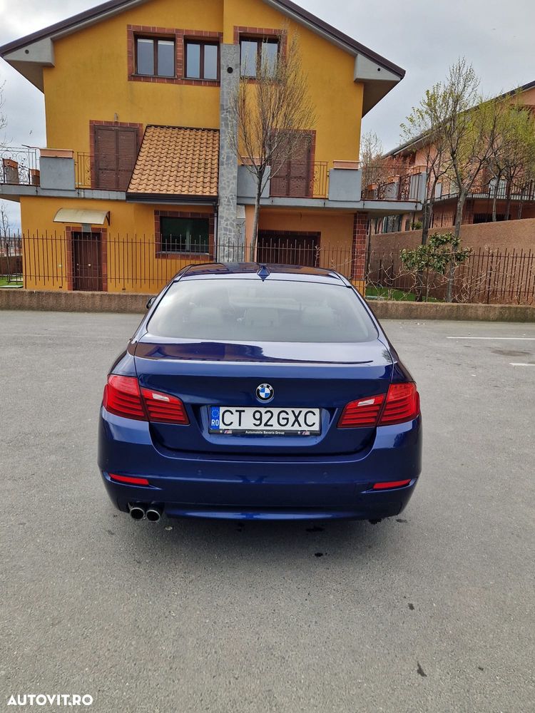 BMW Seria 5 520d xDrive AT - 3