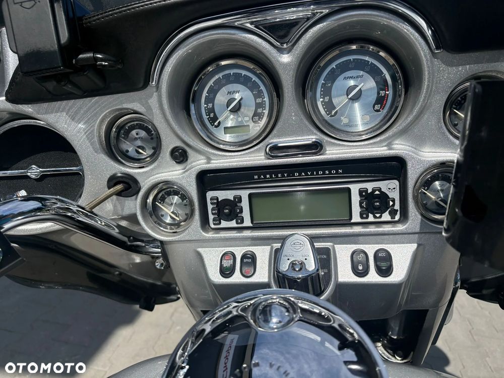 Harley-Davidson Touring Electra Glide - 20