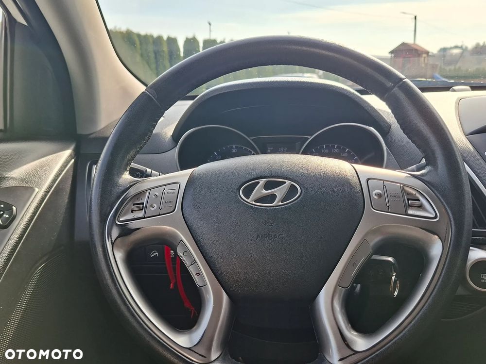 Hyundai ix35 - 15