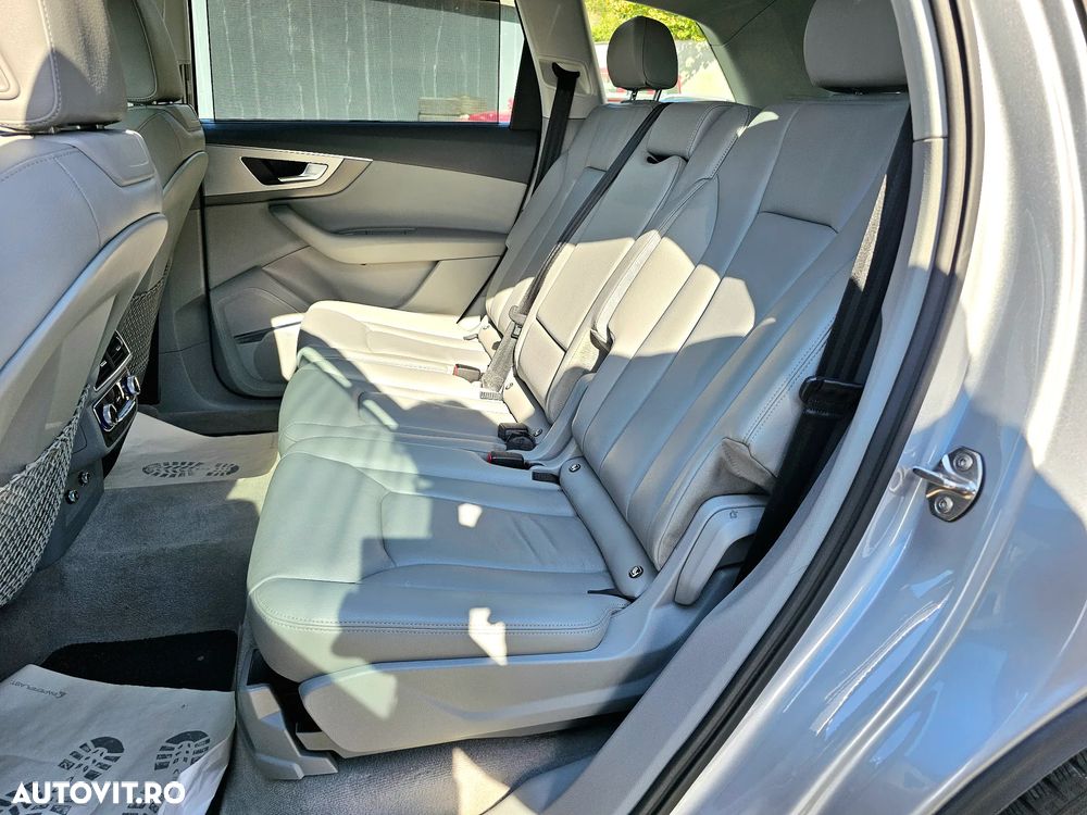 Audi Q7 3.0 TDI Quattro Tiptronic - 6