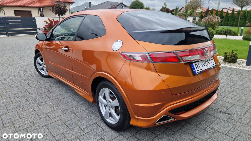 Honda Civic 1.4 i-VTEC Type S - 25