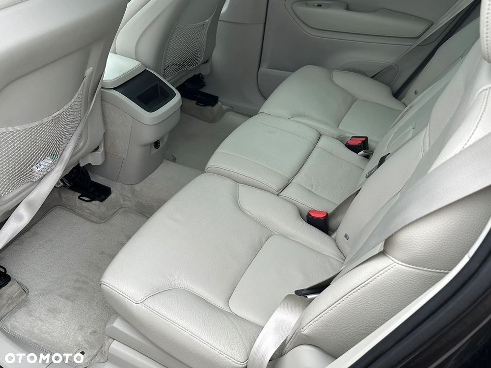 Volvo XC 90 D5 AWD Inscription - 14