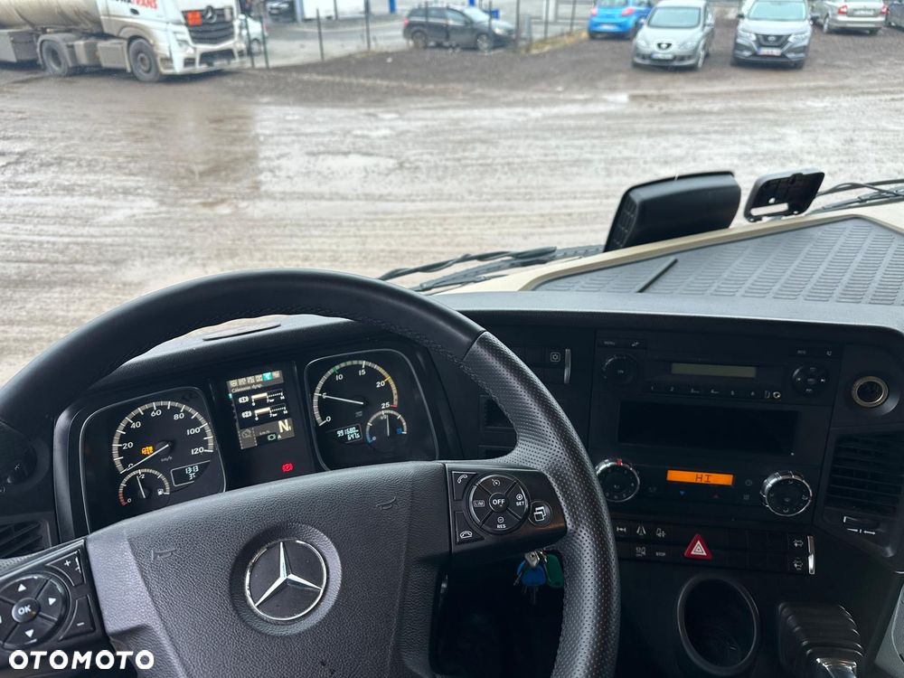 Mercedes-Benz 1845 - 3