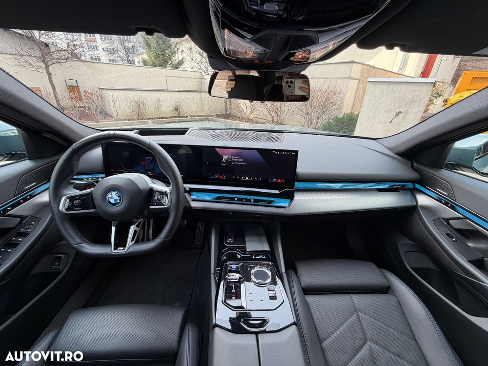 BMW i5 eDrive40 - 15
