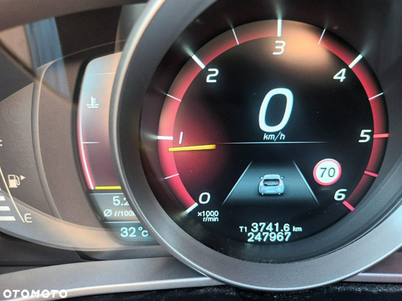 Volvo V40 - 17