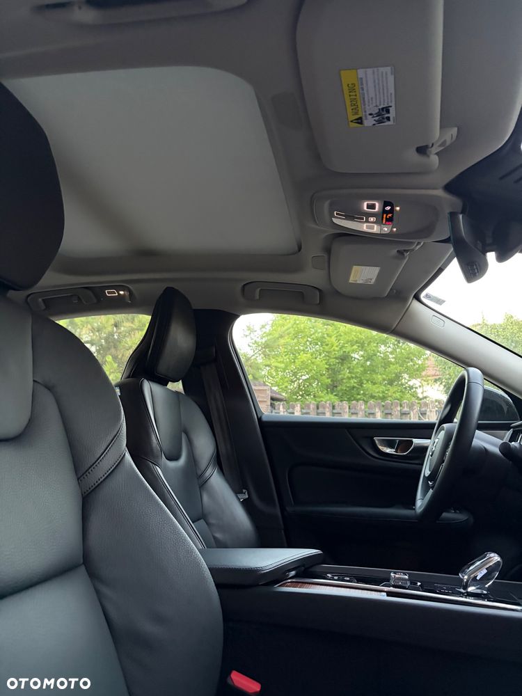 Volvo S60 B5 B AWD Ultimate Dark - 28