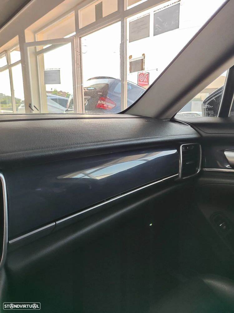 Porsche Panamera Platinum Edition - 42