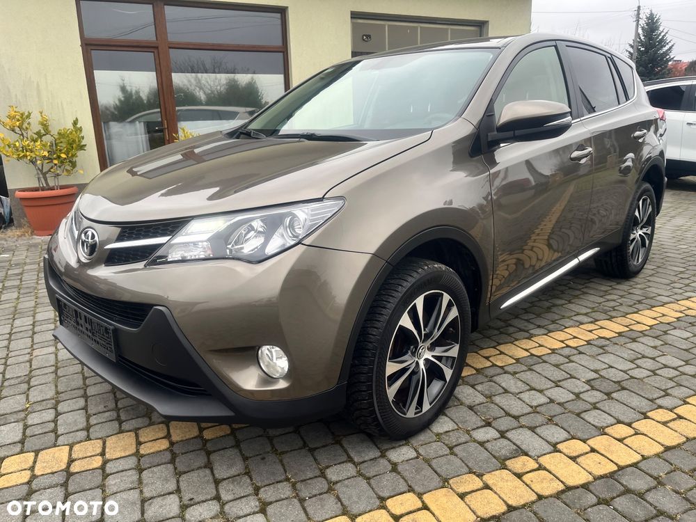 Toyota RAV4 2.0 D-4D Premium 4x2 - 4