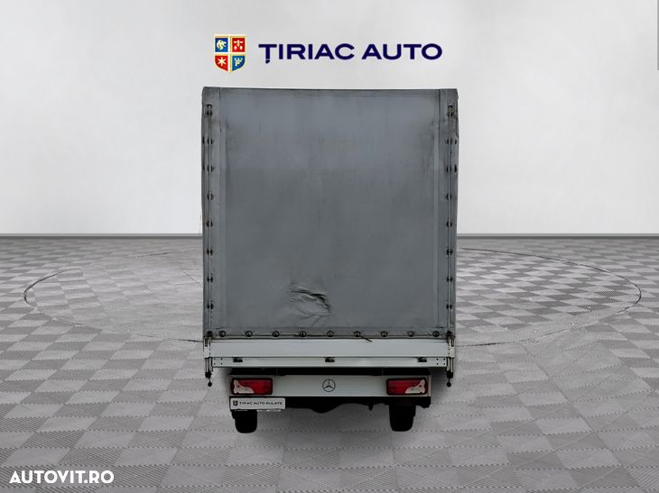 Mercedes-Benz Sprinter - 5