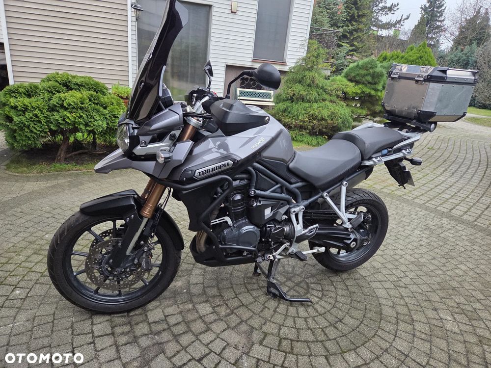Triumph Tiger - 8