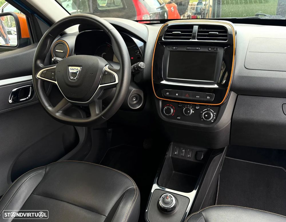 Dacia Spring Comfort Plus - 12
