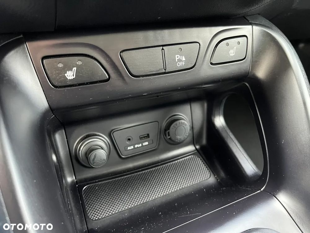 Hyundai ix35 2.0 4WD Style - 17