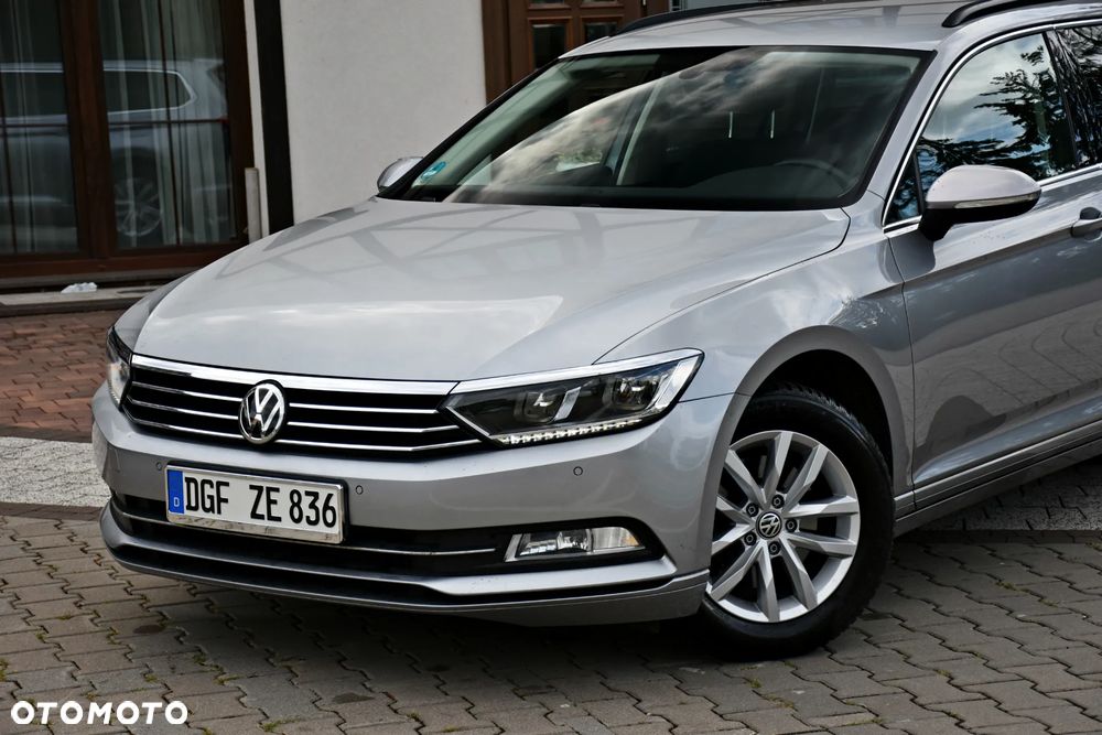 Volkswagen Passat 2.0 TDI SCR DSG Comfortline - 13