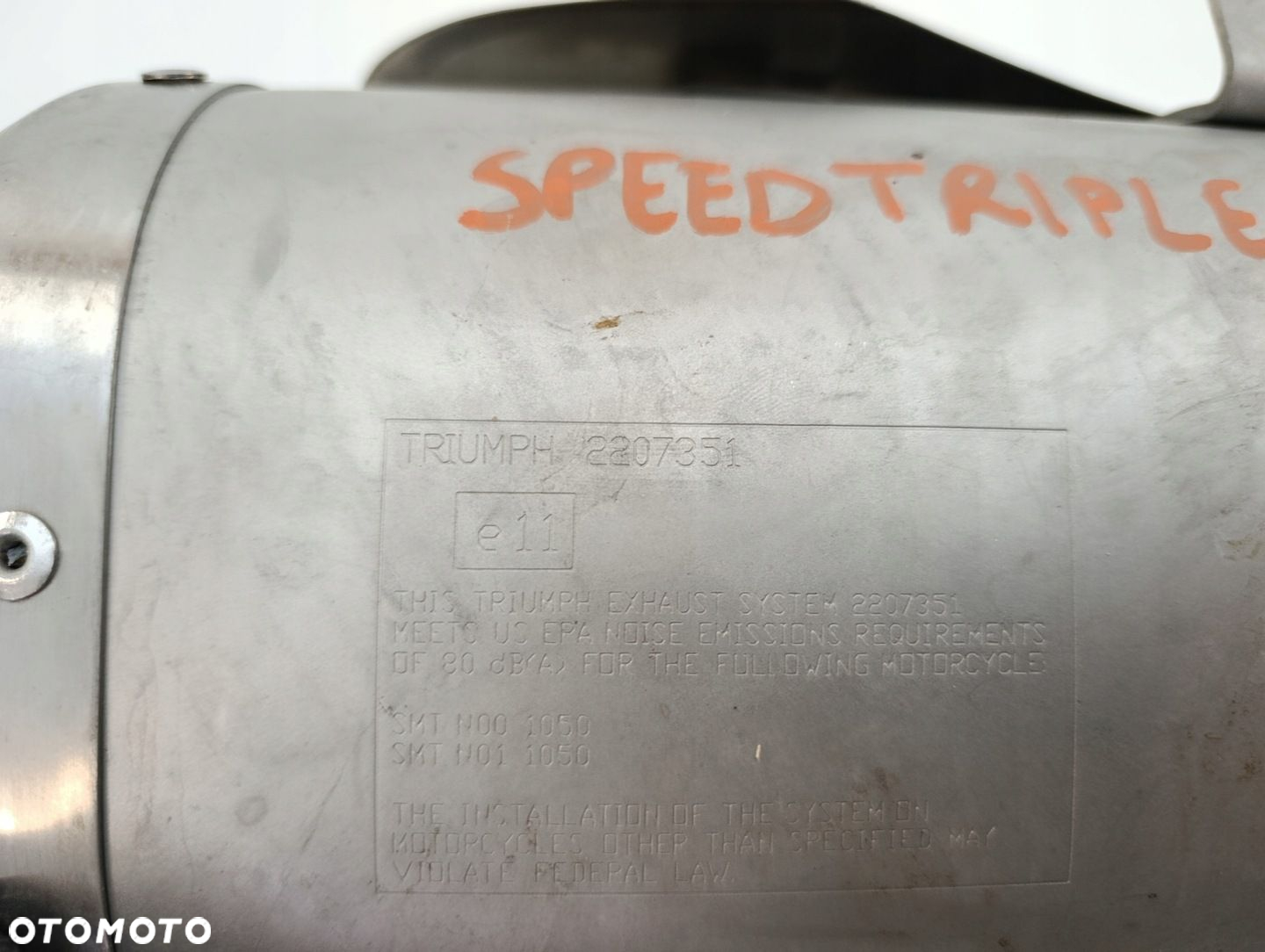 TRIUMPH SPEED TRIPLE 1050 TŁUMIK WYDECH LEWY - 9